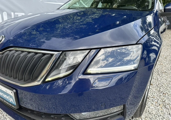 Skoda Octavia cena 29999 przebieg: 339000, rok produkcji 2017 z Kock małe 466